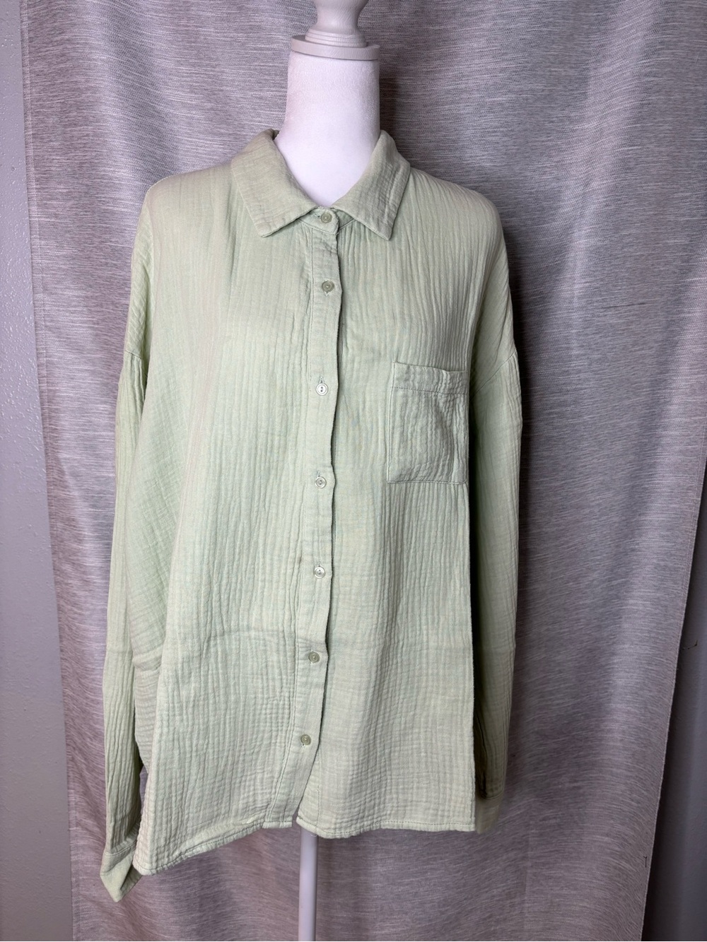 Guess Light Green Casual Button-Down Shirt